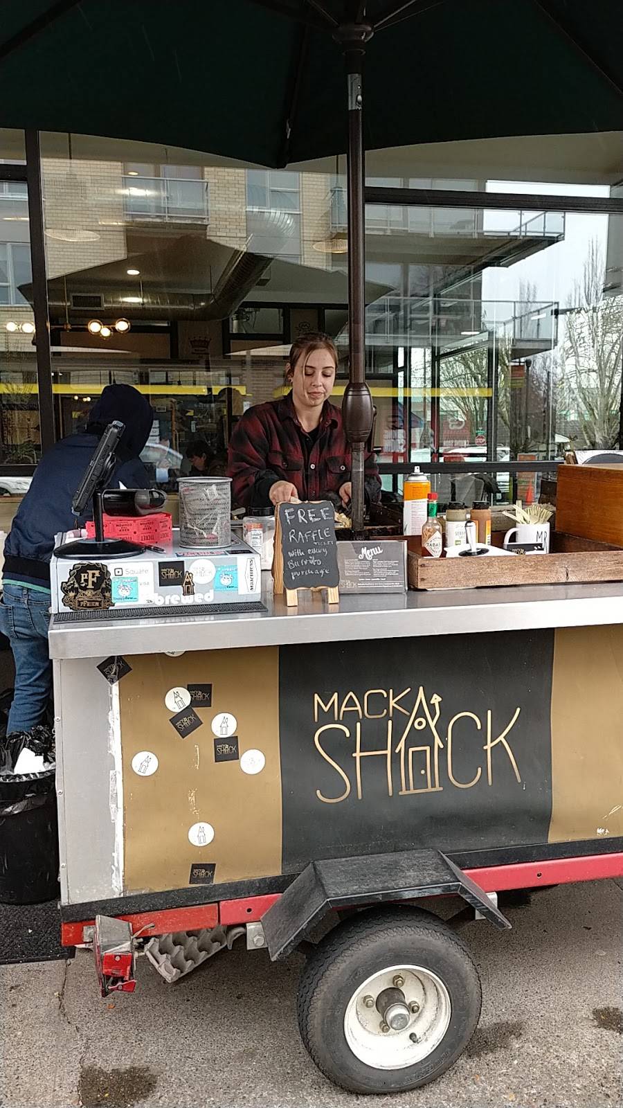 Mac Shack | restaurant | 1703 Main St, Vancouver, WA 98660, USA | 3608360941 OR +1 360-836-0941