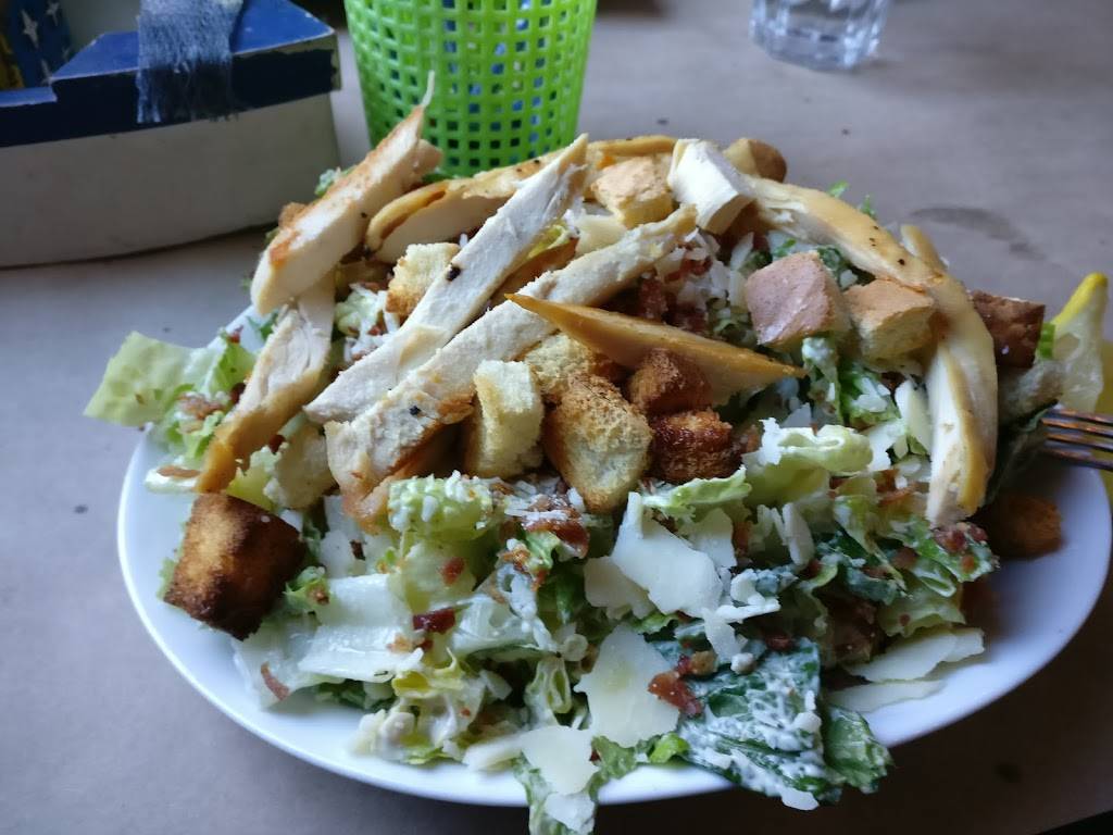 The Goofie Newfie | restaurant | 105 Queen St W, Fergus, ON N1M 1S6, Canada | 5198434483 OR +1 519-843-4483