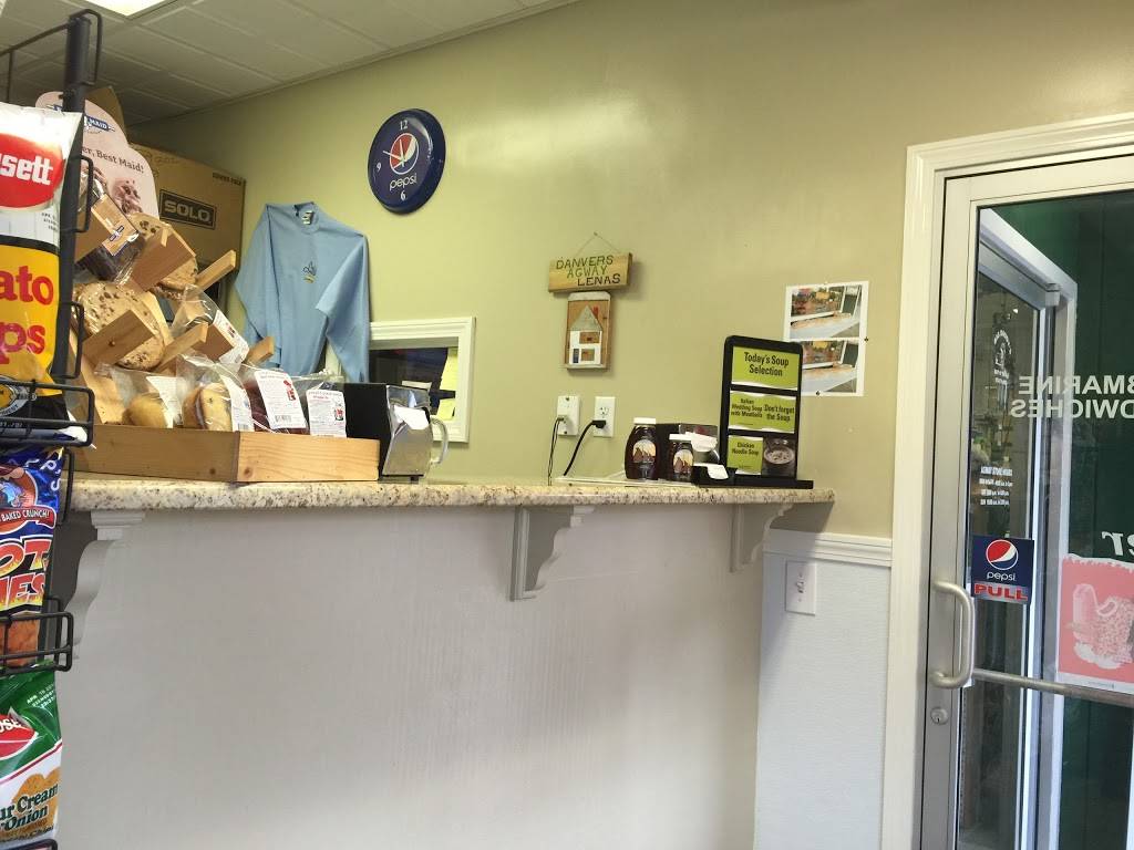Lenas Sub Shop | meal takeaway | 9 Wenham St, Danvers, MA 01923, USA | 9787748413 OR +1 978-774-8413