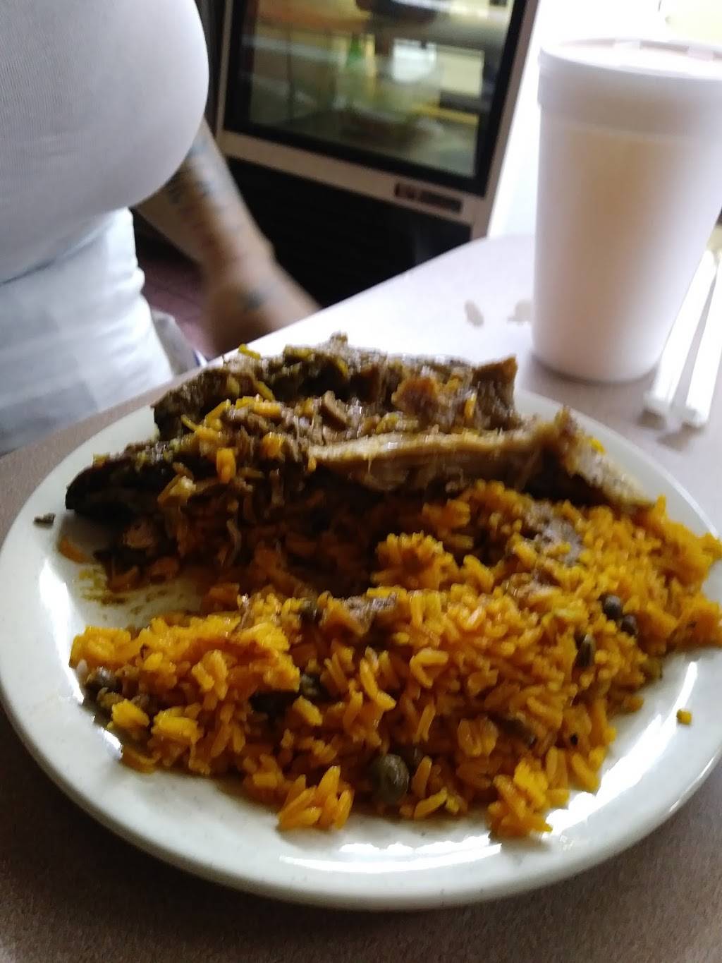 4th & Penn St Restaurant | restaurant | 400 Penn St, Reading, PA 19602, USA | 6104784077 OR +1 610-478-4077