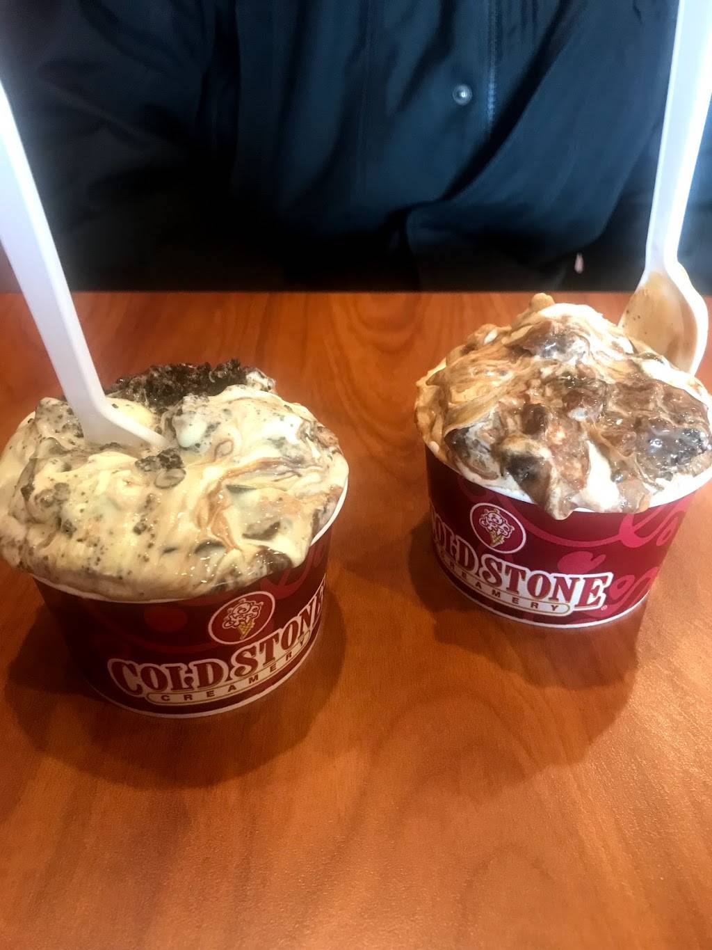Cold Stone Creamery | bakery | 921 25th Ave, Coralville, IA 52241, USA | 3193417900 OR +1 319-341-7900