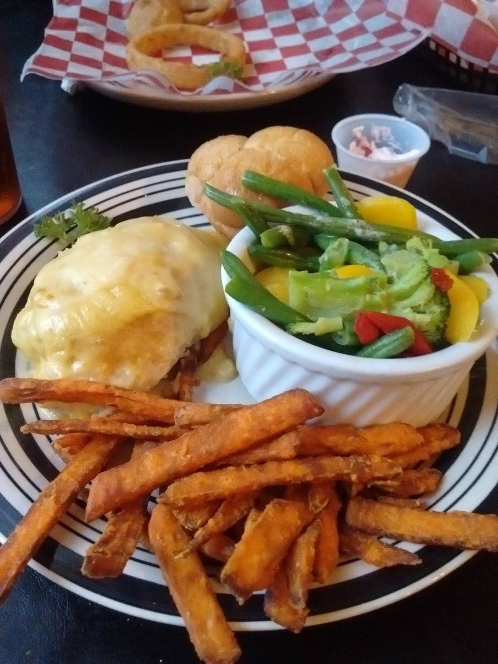 Rivers Edge | bakery | 162 2nd St, Cheraw, SC 29520, USA | 8435371109 OR +1 843-537-1109