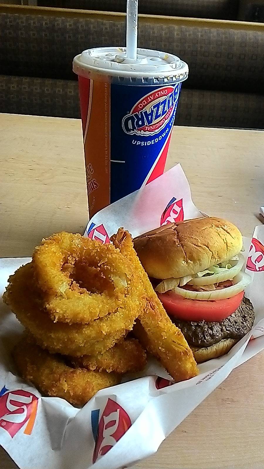 Dairy Queen Grill & Chill | restaurant | 1120 N Saginaw St, Holly, MI 48442, USA | 2486343251 OR +1 248-634-3251