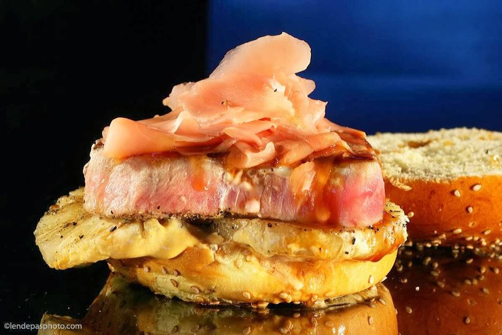 BGR The Burger Joint | restaurant | 8056 Tysons Corner Center, Tysons, VA 22102, USA | 7037903437 OR +1 703-790-3437