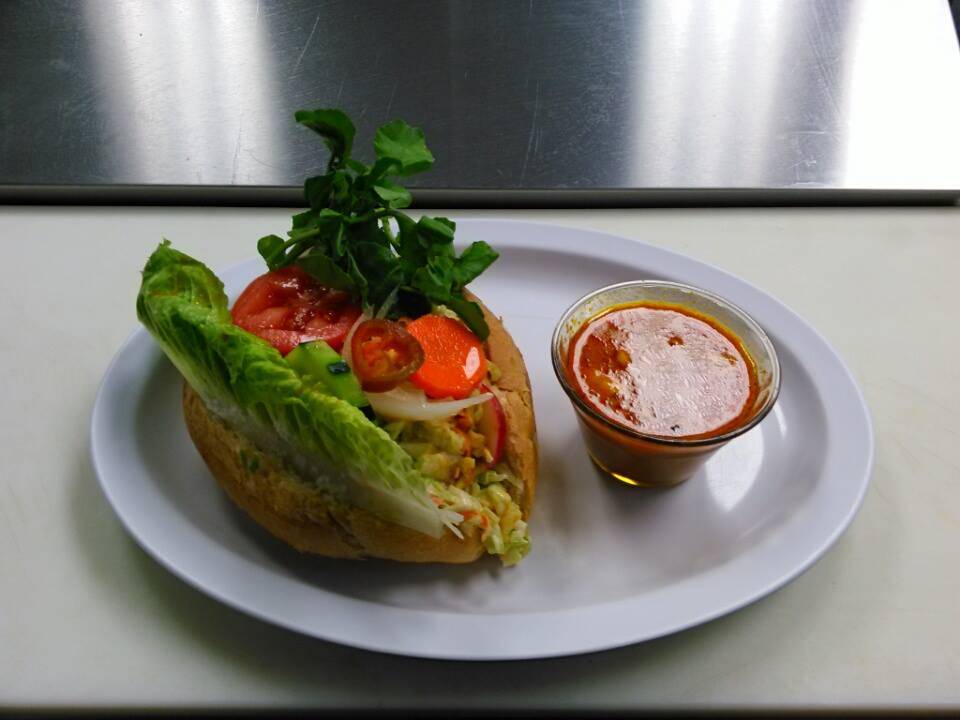 El Papaturro Place | restaurant | 9040 Woodman Ave, Pacoima, CA 91331, USA | 8188942393 OR +1 818-894-2393