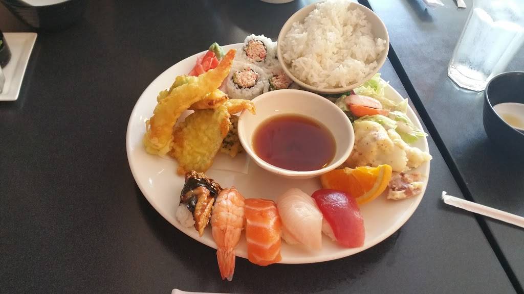 Sushi Garden II | restaurant | 170 W Monte Vista Ave, Turlock, CA 95382, USA | 2096345420 OR +1 209-634-5420