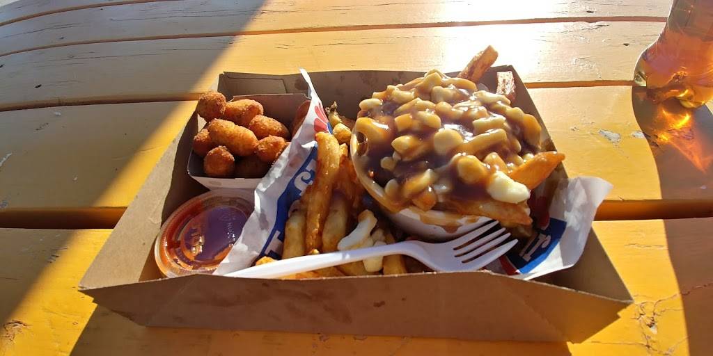 Restaurant Le Bidon | restaurant | 333 Chemin Larocque, Salaberry-de-Valleyfield, QC J6T 4C1, Canada | 4503710771 OR +1 450-371-0771