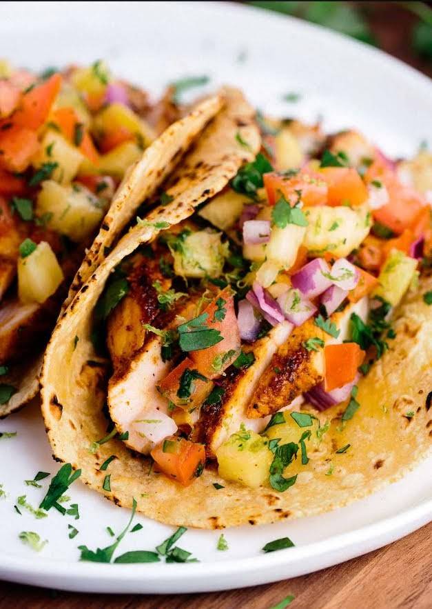 Tacos El Cesar | restaurant | 3821 E Olympic Blvd, Los Angeles, CA 90023, USA | 7143222775 OR +1 714-322-2775