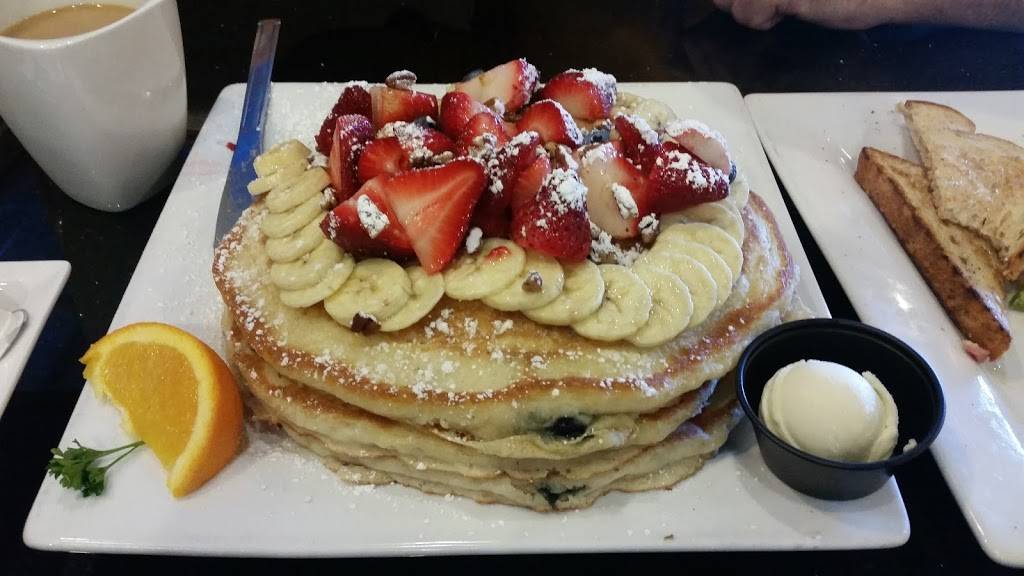 Kekes Breakfast Cafe | restaurant | 4430 Curry Ford Rd, Orlando, FL 32812, USA | 4077203686 OR +1 407-720-3686