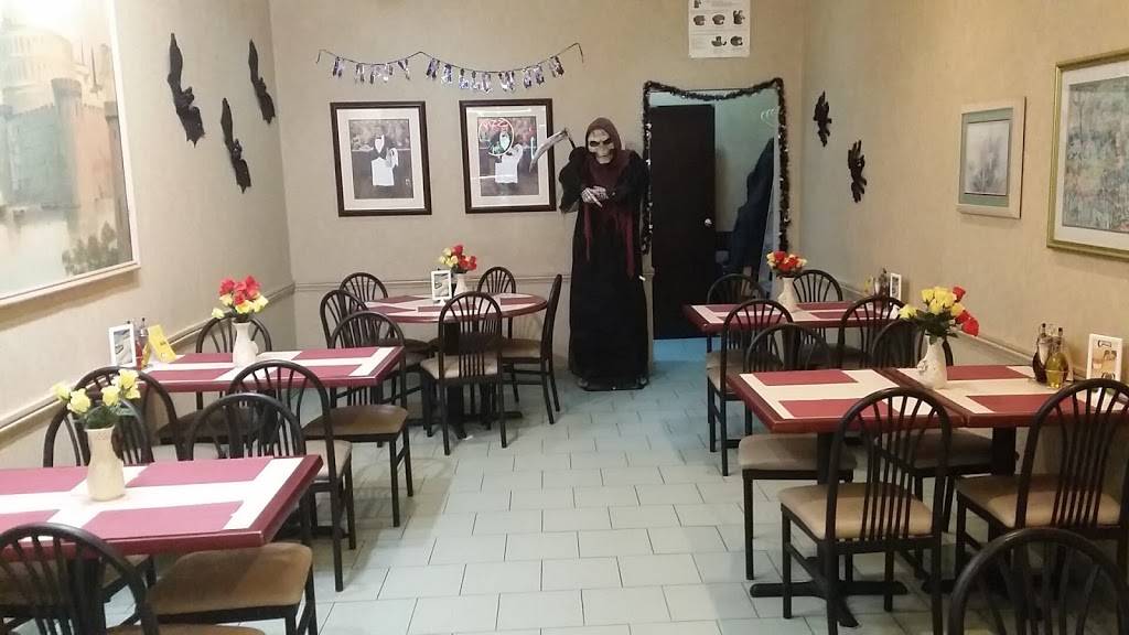 Francesco’s | restaurant | 209 Walt Whitman Rd, Huntington Station, NY 11746, USA | 6312713234 OR +1 631-271-3234