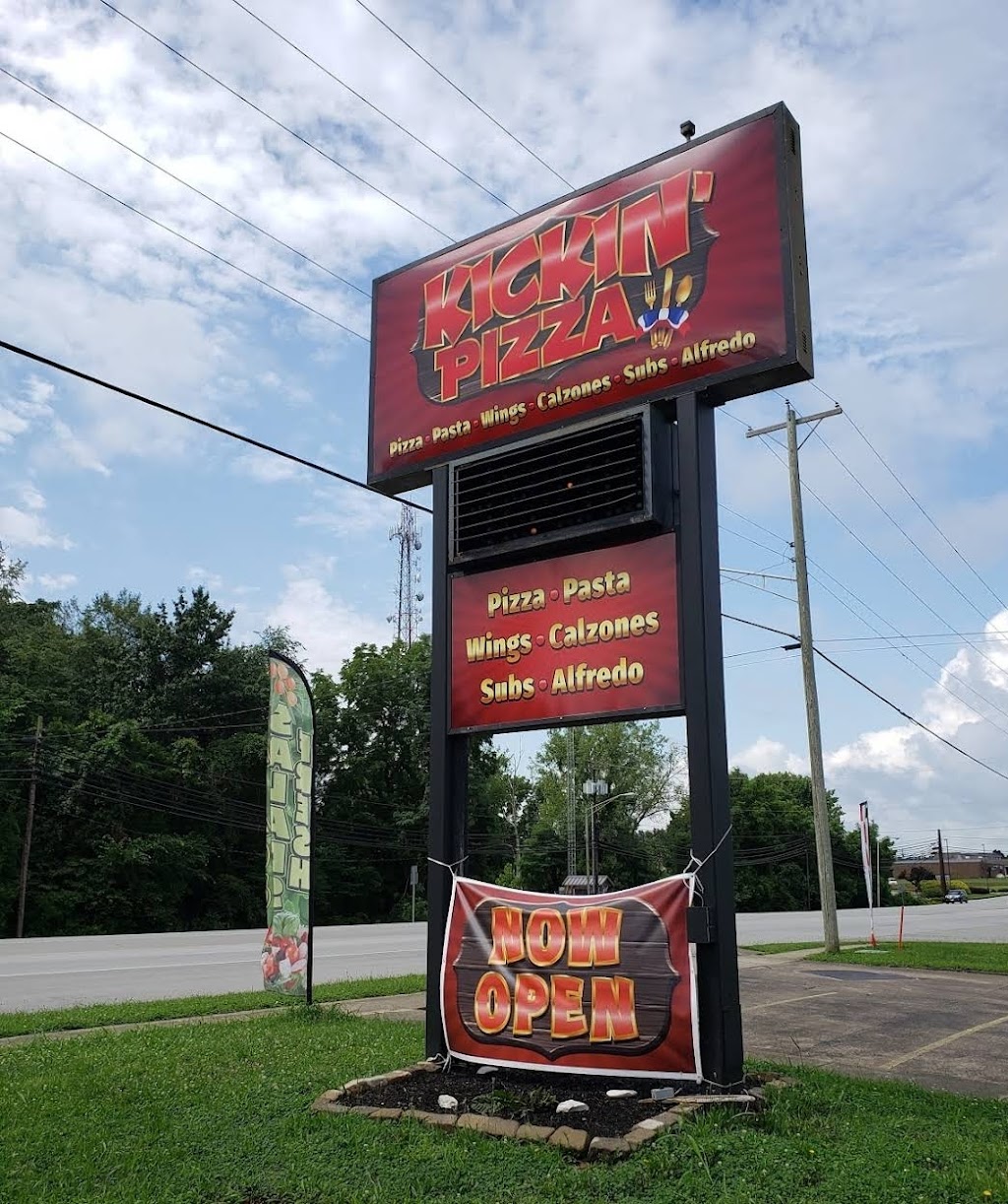Kickin Pizza | restaurant | 125 W Lincoln Trail Blvd, Radcliff, KY 40160, USA | 2703547755 OR +1 270-354-7755