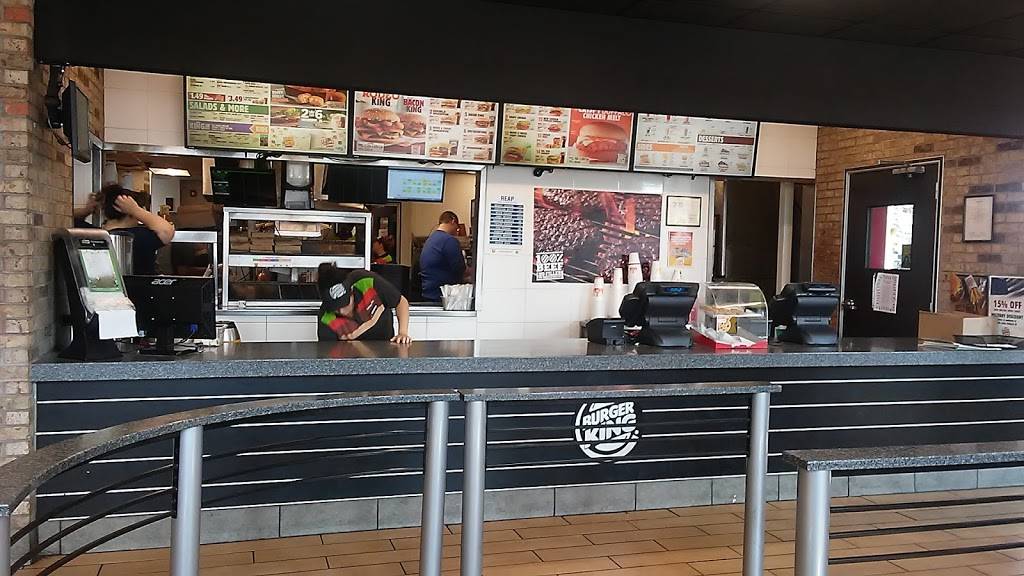 Burger King | restaurant | 339 State St, Watertown, NY 13601, USA | 3157820664 OR +1 315-782-0664