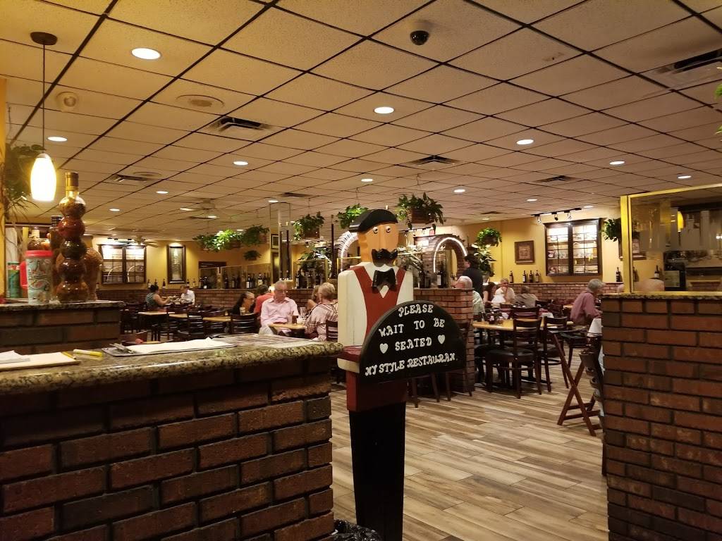 New York Style Pizza & Restaurant | restaurant | 6438 Lake Worth Rd, Greenacres, FL 33463, USA | 5619641503 OR +1 561-964-1503