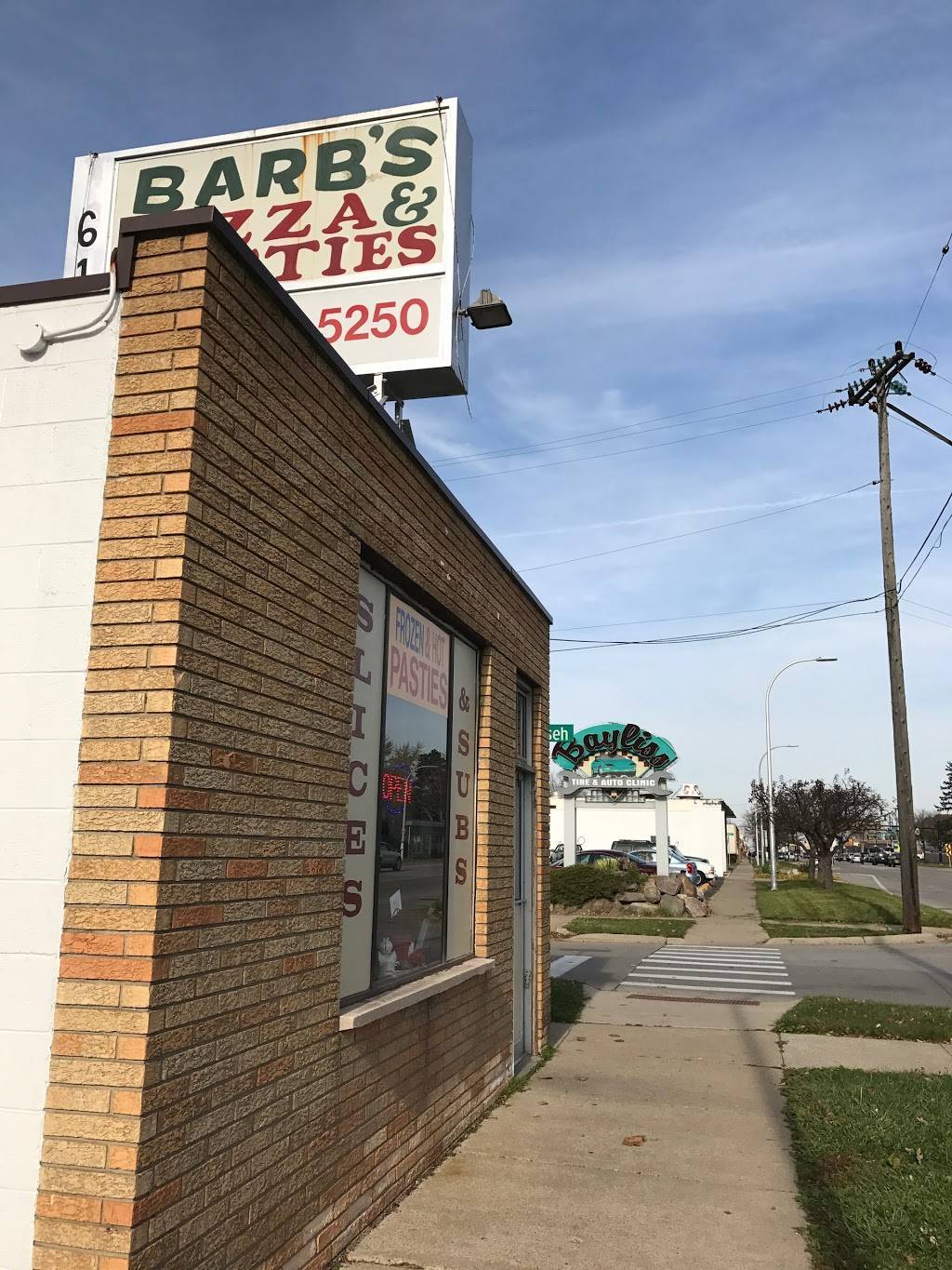 Barbs Pasties & Pizza | restaurant | 610 S Main St, Clawson, MI 48017, USA | 2484355250 OR +1 248-435-5250