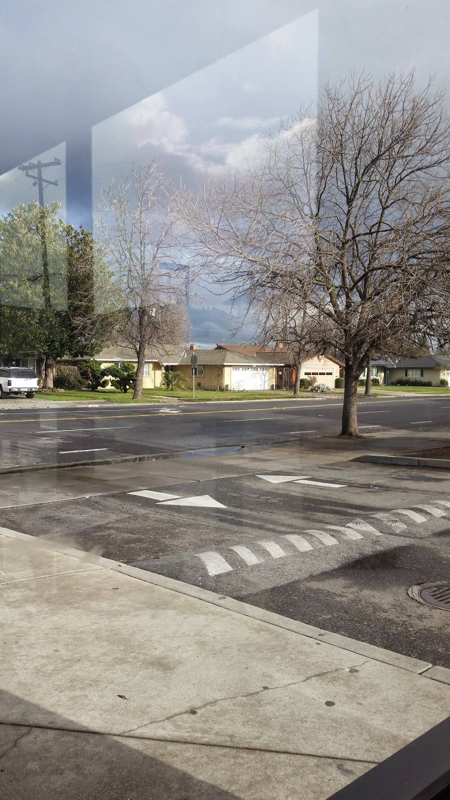 Starbucks | cafe | 1876 Curtner Ave #150, San Jose, CA 95124, USA | 4086268269 OR +1 408-626-8269