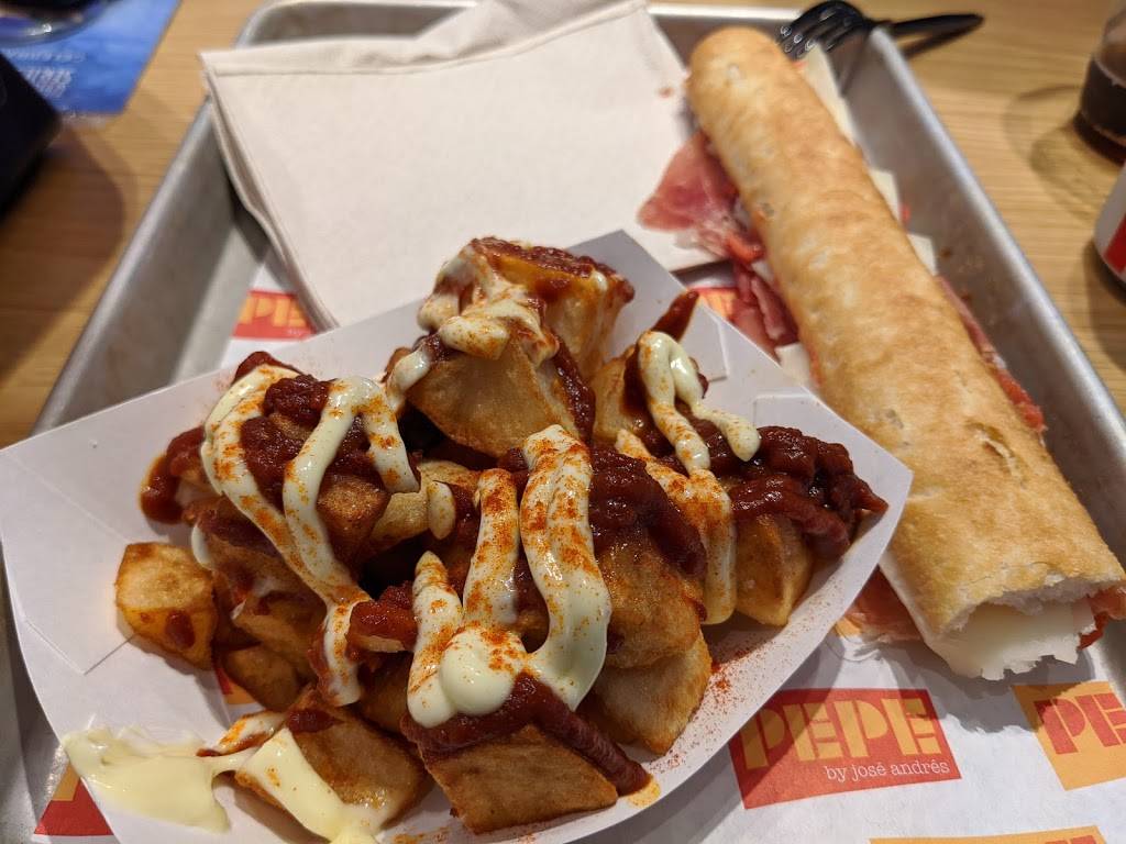 Jaleo by José Andrés | restaurant | 1482 E Buena Vista Dr, Orlando, FL 32830, USA | 3213483211 OR +1 321-348-3211