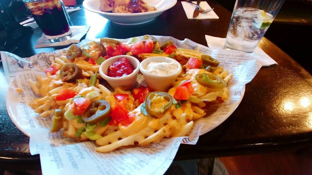 Fionn MacCools | restaurant | 75 4th Ave, Orangeville, ON L9W 1G7, Canada | 5199403083 OR +1 519-940-3083