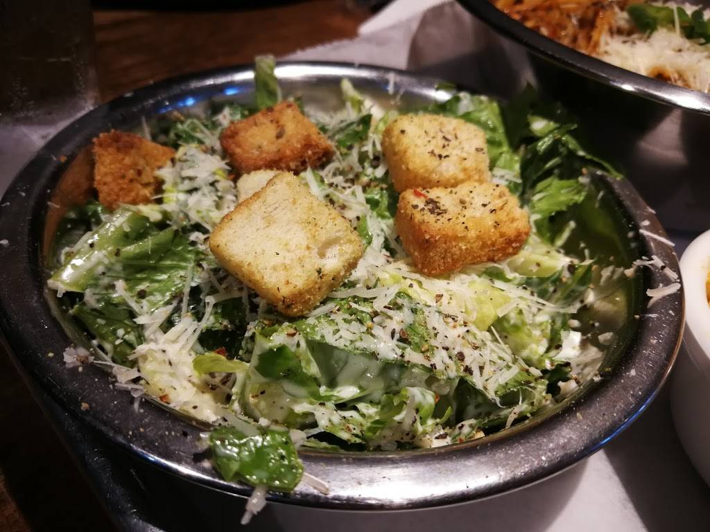 Tom, Dick & Hank | restaurant | 191 Ralph David Abernathy Blvd SW, Atlanta, GA 30312, USA | 4043433774 OR +1 404-343-3774