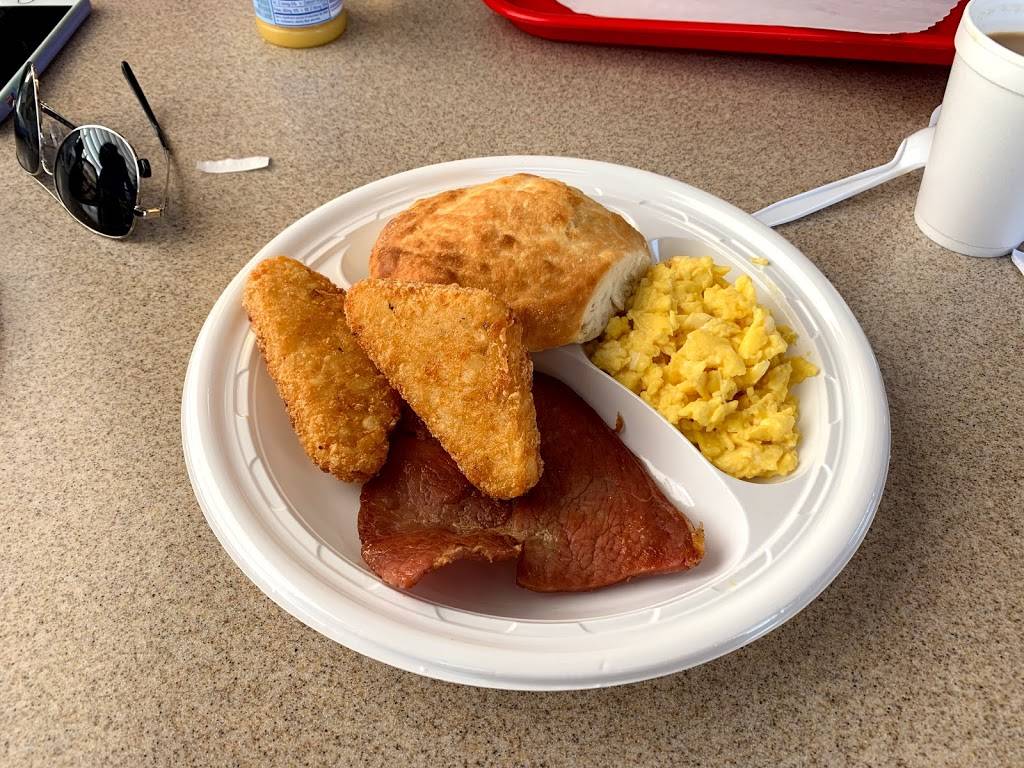 Little Barn | restaurant | 60 E Pike St, Lawrenceville, GA 30046, USA | 7709621367 OR +1 770-962-1367