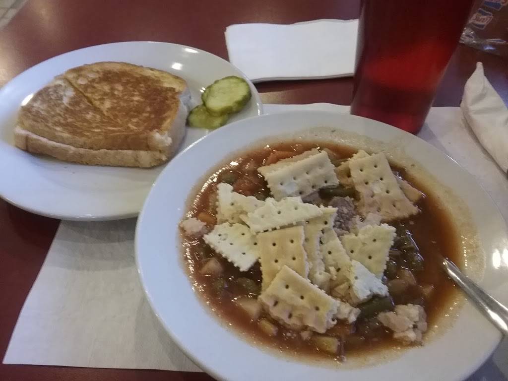 Parkette Family Restaurant | restaurant | 2022 E Pike St, Clarksburg, WV 26301, USA | 3046230155 OR +1 304-623-0155