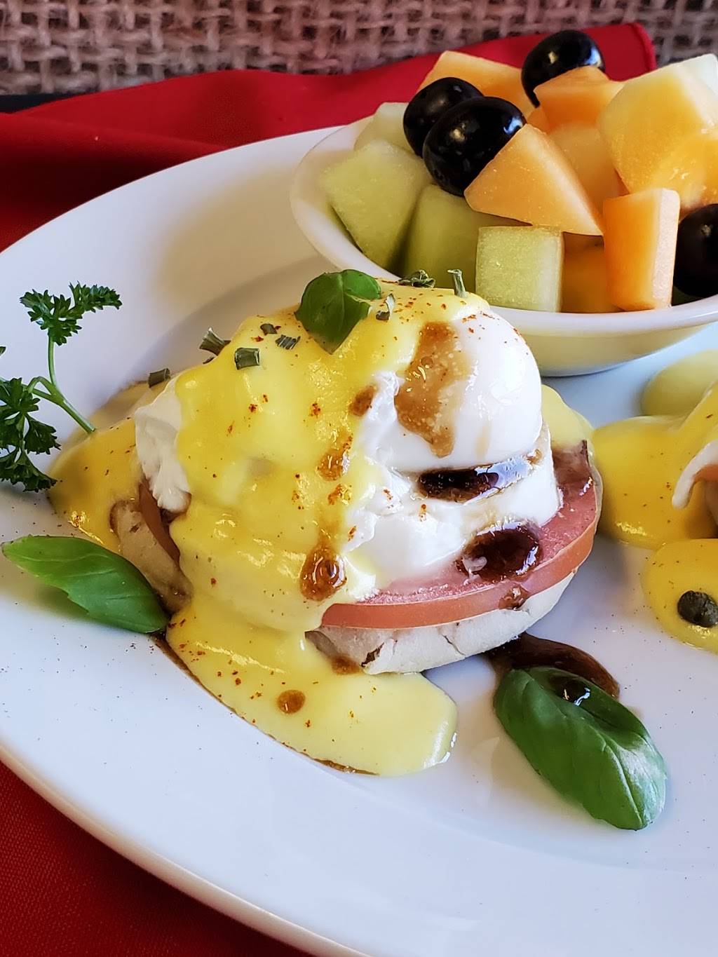 Oak Valley Diner | restaurant | 1888 Golf Club Dr, Beaumont, CA 92223, USA | 9518451922 OR +1 951-845-1922