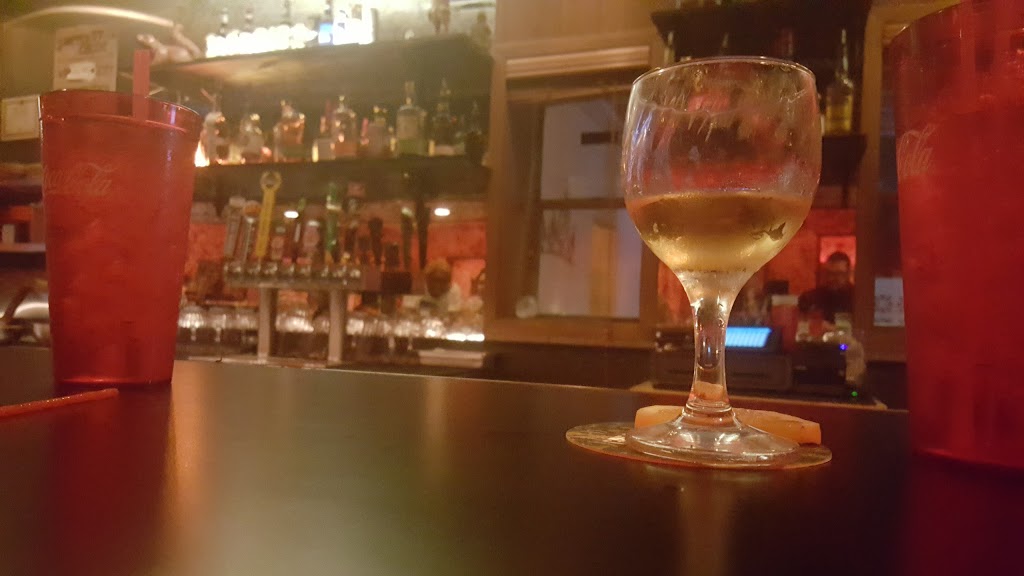 Gracies Tax Bar | restaurant | 711 N 7th Ave, Phoenix, AZ 85007, USA | 6023660111 OR +1 602-366-0111