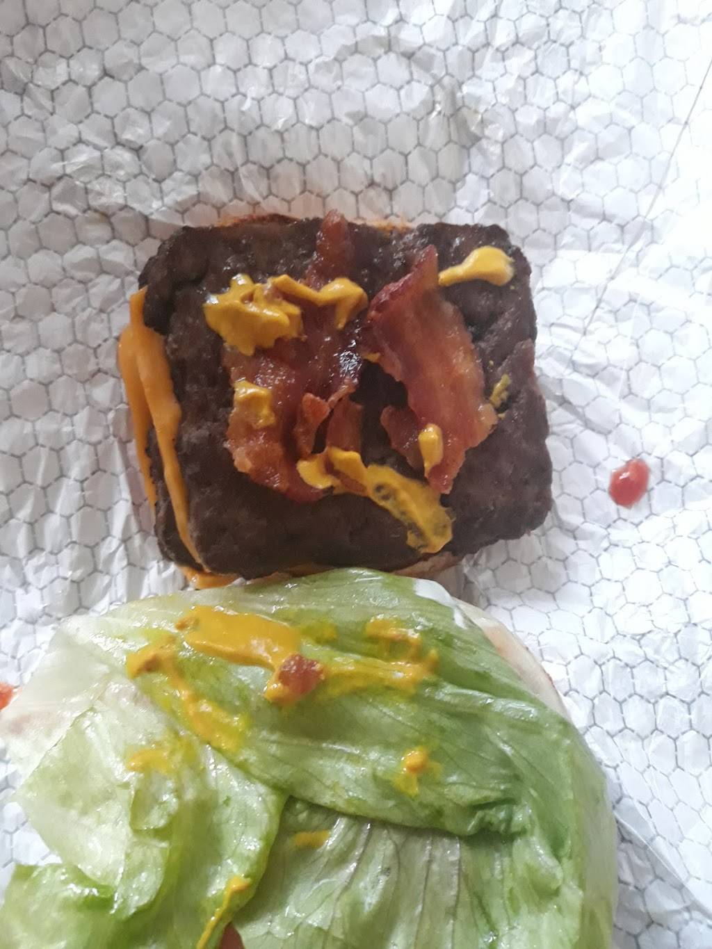 Wendys | restaurant | 5830 Westnedge Ave. South, Portage, MI 49002, USA | 2693454794 OR +1 269-345-4794