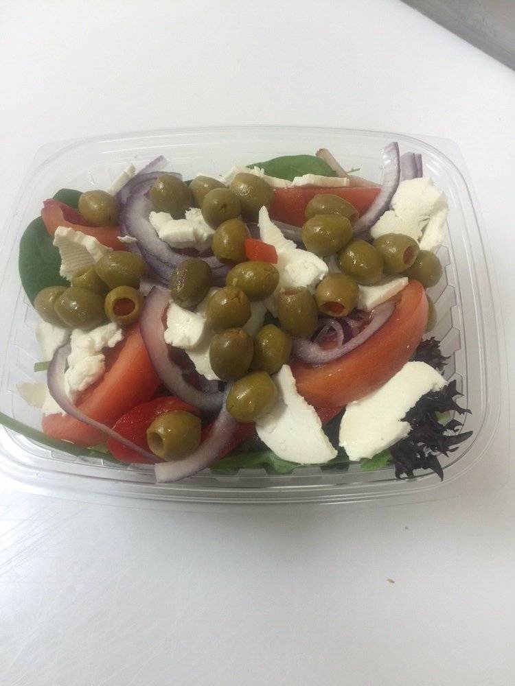 FAMILY Pizza | meal delivery | 5201, 5119 Avenue U, Brooklyn, NY 11234, USA | 3474624150 OR +1 347-462-4150