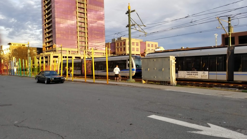 Hot Taco | restaurant | 200 E Bland St a, Charlotte, NC 28203, USA | 7043338226 OR +1 704-333-8226