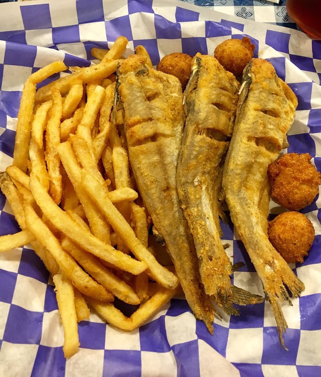 County Fair Fish House | restaurant | 1558 Little Black Creek Rd, Lumberton, MS 39455, USA | 7693015090 OR +1 769-301-5090