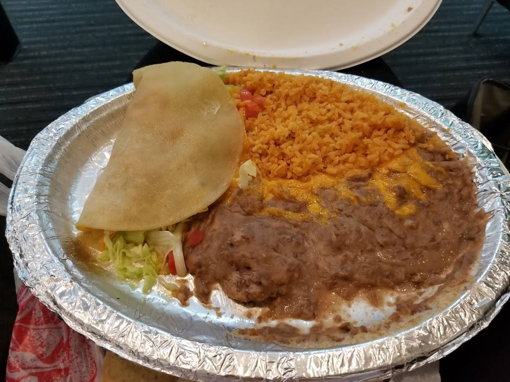 La Sierra | restaurant | 2449, 2331 Pacific Ave, Forest Grove, OR 97116, USA | 5039928980 OR +1 503-992-8980