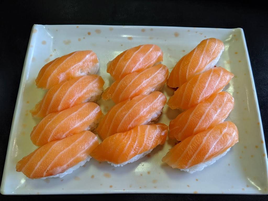 Sushi Village | restaurant | 1675 Tenth Line Rd, Orléans, ON K1E 3P6, Canada | 6138372889 OR +1 613-837-2889