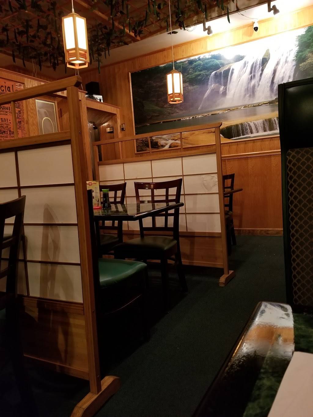 Fujiyama | restaurant | 7307 13th Ave, Brooklyn, NY 11228, USA | 7182568188 OR +1 718-256-8188