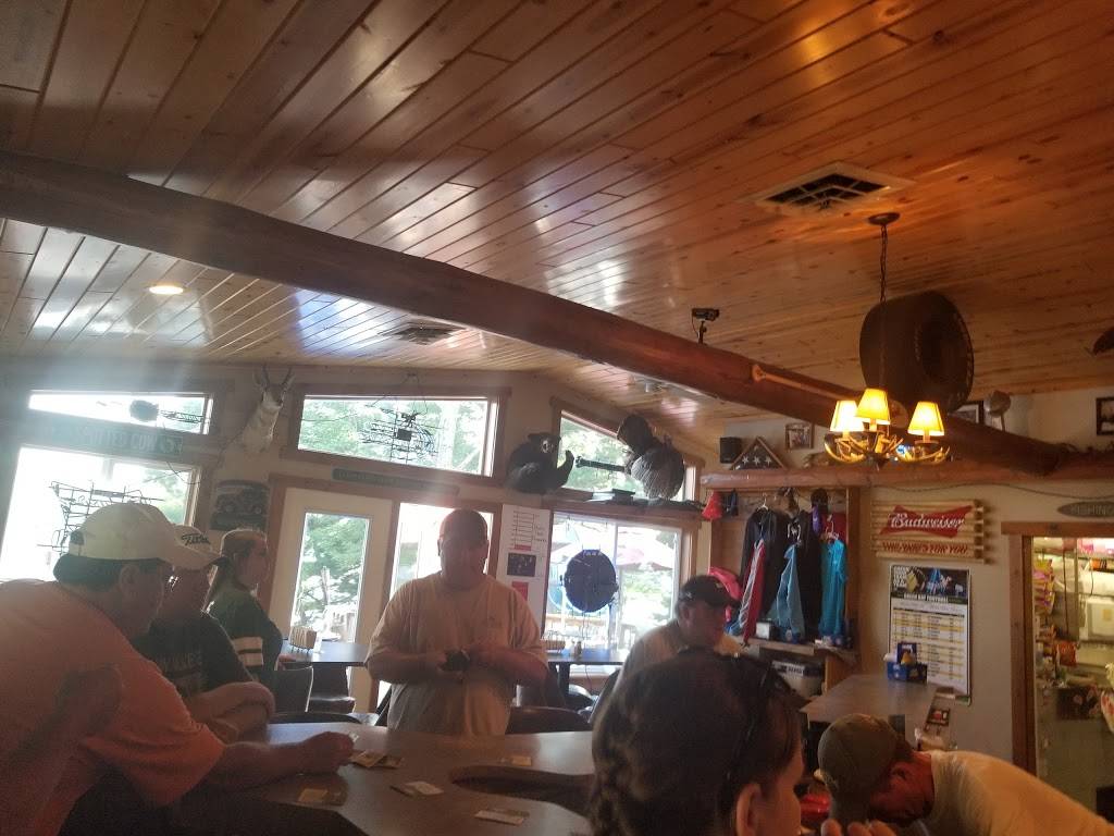 Everbreeze Resort LLC | restaurant | 13755 Lake Shore Ln #9539, Mountain, WI 54149, USA | 7152767585 OR +1 715-276-7585