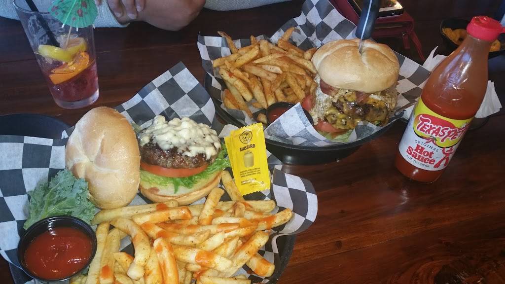 Eat Roadkill Tap House And Grill | restaurant | 1804 N Berkeley Blvd, Goldsboro, NC 27534, USA | 9194296650 OR +1 919-429-6650