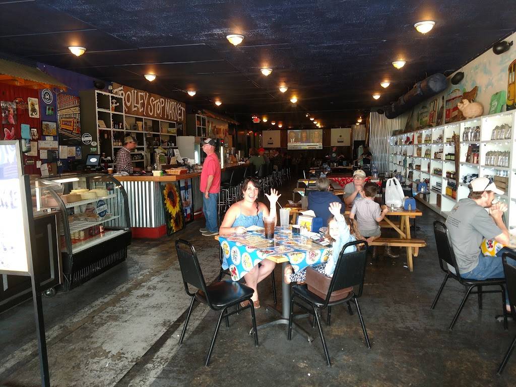 The Trolley Stop Market | restaurant | 704 Madison Ave, Memphis, TN 38103, USA | 9015261361 OR +1 901-526-1361