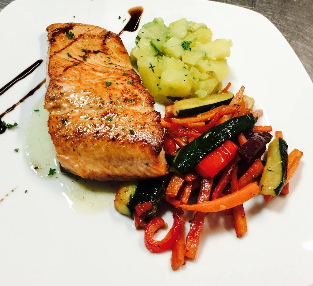 Bacco Wine Cafe | restaurant | 4100 N Wickham Rd #108, Melbourne, FL 32935, USA | 3212593456 OR +1 321-259-3456