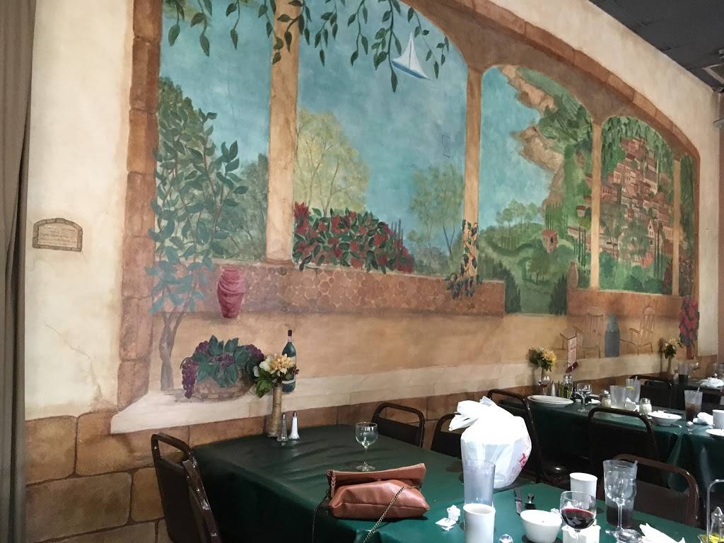 Salernos | restaurant | 3921 E Guadalupe Rd, Gilbert, AZ 85234, USA | 4808920040 OR +1 480-892-0040