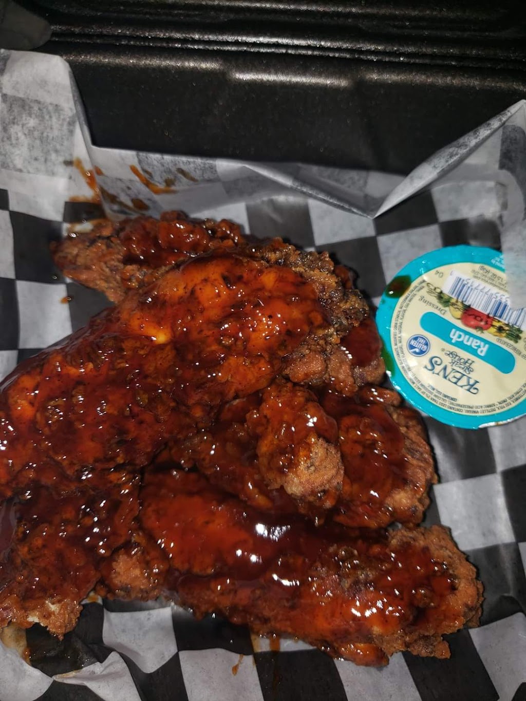 RJ 3 Chicken Shack | restaurant | 1407 S Oakes St, San Angelo, TX 76903, USA | 3254810540 OR +1 325-481-0540