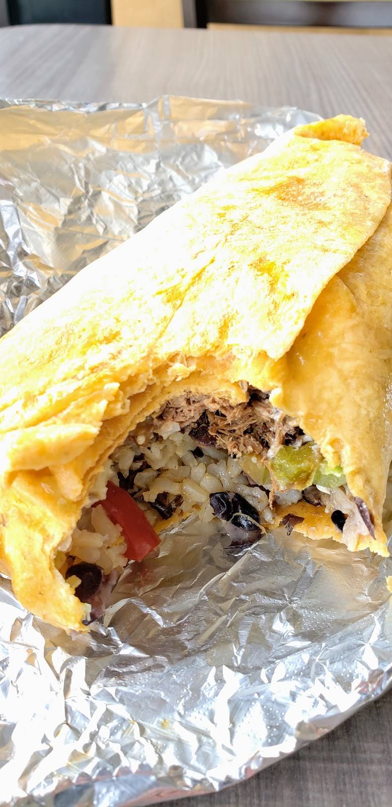 Bandit Burrito | restaurant | 5340 Merle Hay Rd, Johnston, IA 50131, USA | 5152549999 OR +1 515-254-9999
