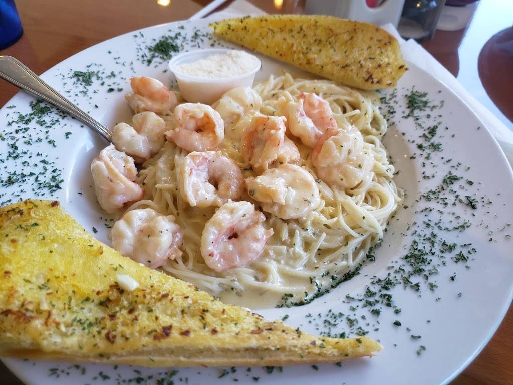 Historic Dockers | restaurant | 318 N Federal Hwy, Dania Beach, FL 33004, USA | 9549255962 OR +1 954-925-5962