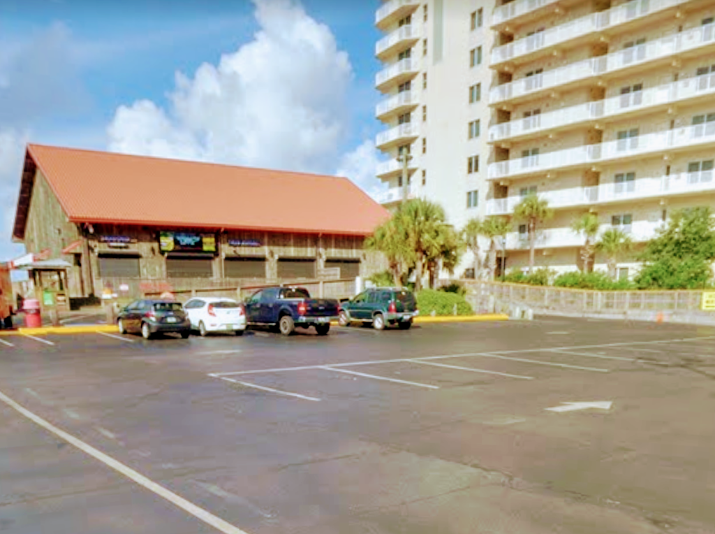 Willys Pier Bar | restaurant | 9875 S Thomas Dr, Panama City Beach, FL 32408, USA | 8502350928 OR +1 850-235-0928