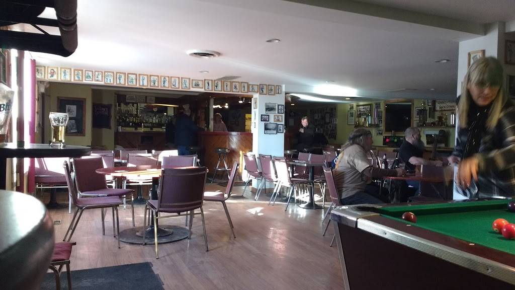 Royal Tavern | restaurant | 119 King St E, Chatham, ON N7M 3N1, Canada | 5193525210 OR +1 519-352-5210