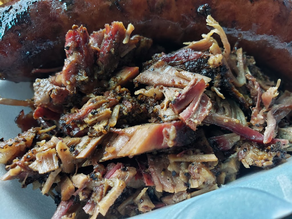 Smokehouse ICT | restaurant | 2800 E Central Ave, Wichita, KS 67214, USA | 3162507598 OR +1 316-250-7598