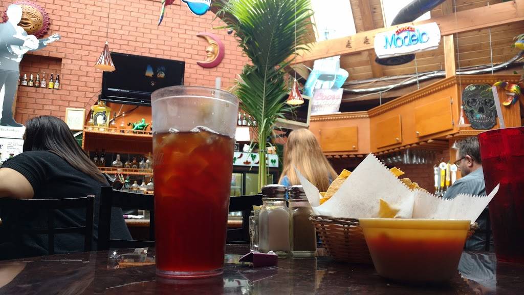 Cinco De Mayo Mexican Restaurant | restaurant | 4944 Thoroughbred Ln, Brentwood, TN 37027, USA | 6153099196 OR +1 615-309-9196