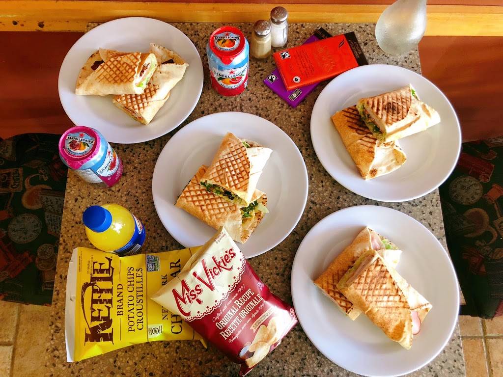 Centrepointe Cafe & Deli | restaurant | 117 Centrepointe Dr Unit 124A, Nepean, ON K2G 5X3, Canada | 6132240010 OR +1 613-224-0010