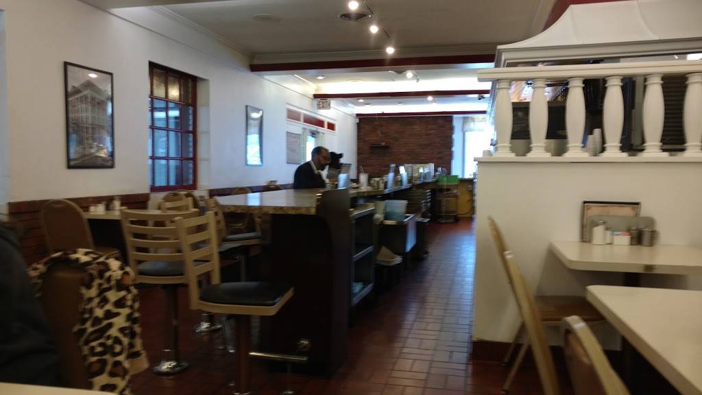 White Tower | restaurant | 1515 W Sylvania Ave, Toledo, OH 43612, USA | 4194768633 OR +1 419-476-8633