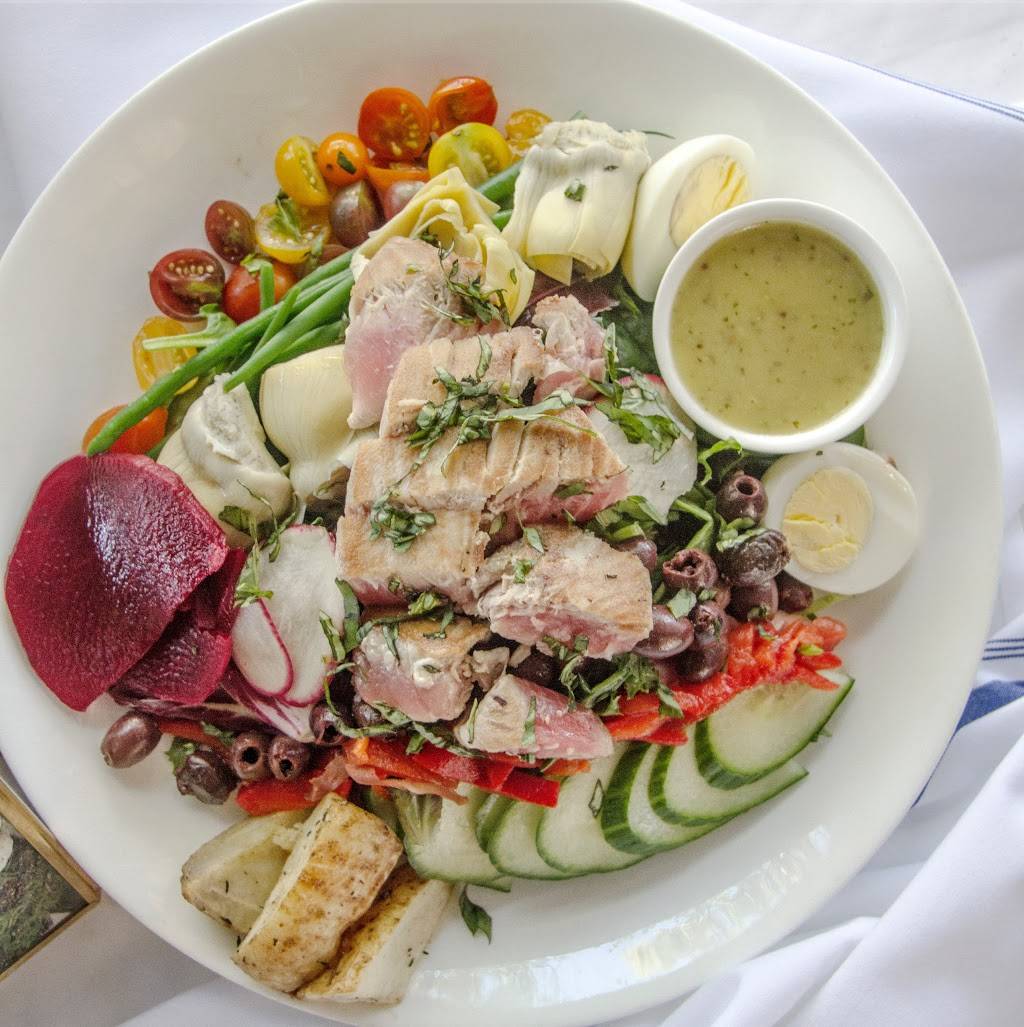 Cafe Rule & Wine Bar | restaurant | 242 11th Ave NE, Hickory, NC 28601, USA | 8283242005 OR +1 828-324-2005