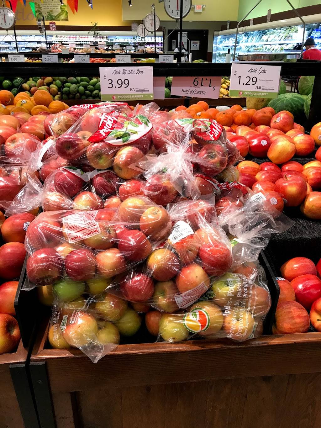 Seafood City Supermarket | bakery | 1535 Landess Ave, Milpitas, CA 95035, USA | 4082400160 OR +1 408-240-0160