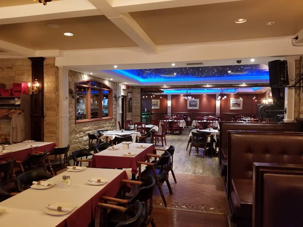 Le Vieux Chateau Restaurant | restaurant | 797 McGill St, Hawkesbury, ON K6A 1R5, Canada | 6136329877 OR +1 613-632-9877